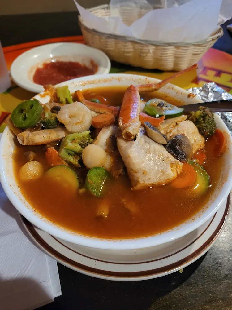 Caldo De Mariscos